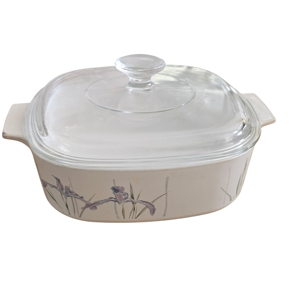 Corning Ware Iris Casserole Dish with Glass Lid Square White‎ Purple Floral 2L